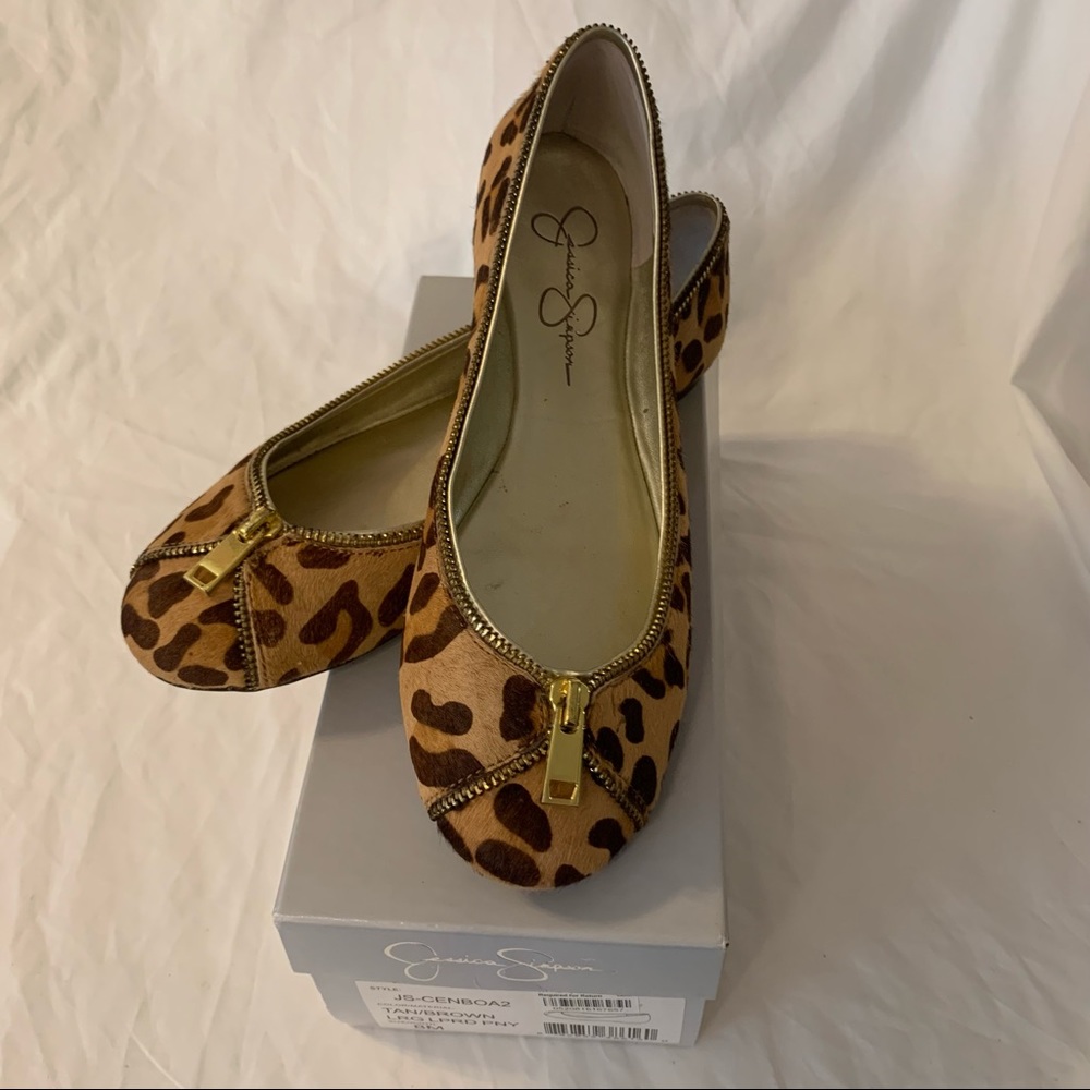 EUC Jessica Simpson Cenboa2 Leopard Print Pony Flats